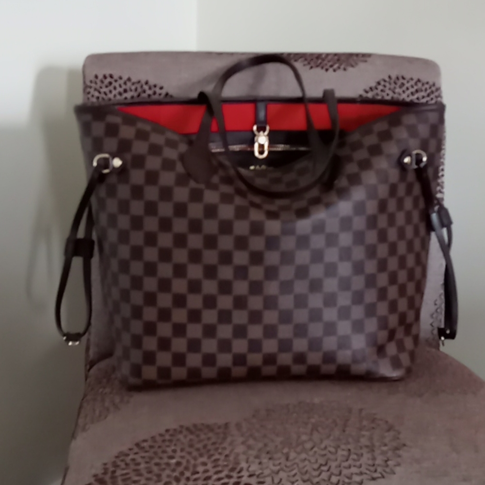 Mila Kate tote...checkered
